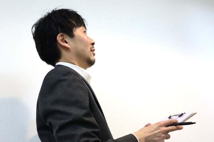 ラルゴの社員